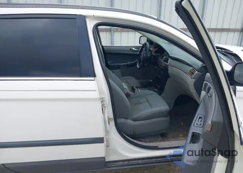 2007 Chrysler Pacifica z USA, uszkodzony, nr VIN 2A8GM48L37R195383